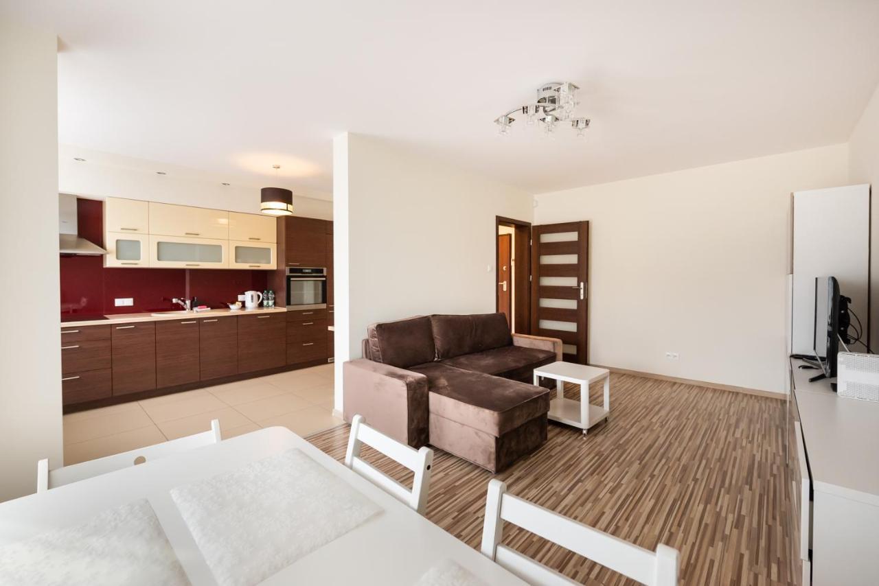 Metro Kondratowicza Spacious Apartment Warsaw Ngoại thất bức ảnh